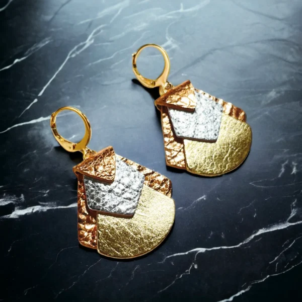 Boucles d'oreilles cuir Isis