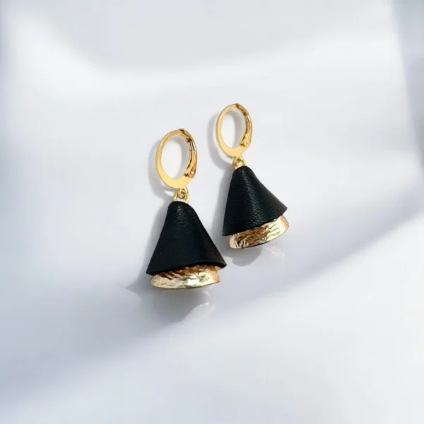 Boucles d'oreilles cuir Corolle