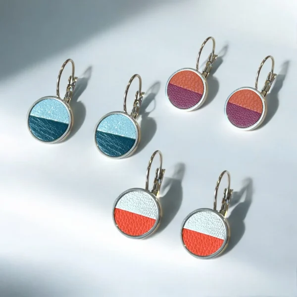 Boucles cuir Luce argentées