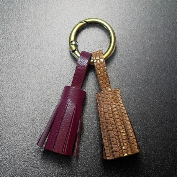 Bijou de sac bronze à pompons